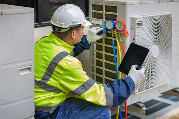 Professional Hvac technician working in Marion, OH
